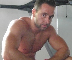 Treadmills can be very useful to rest on between your bouts of high intensity weight training...